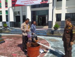 Kejaksaan Ponorogo musnahkan barang bukti kejahatan