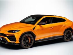 Lamborghini tarik kembali Urus akibat masalah pada kap mesin