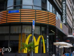 McDonald’s Debut Metaverse “My Happy Place” di Singapura