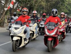 Biker Honda PCX konvoi motor rayakan Hari Kemerdekaan